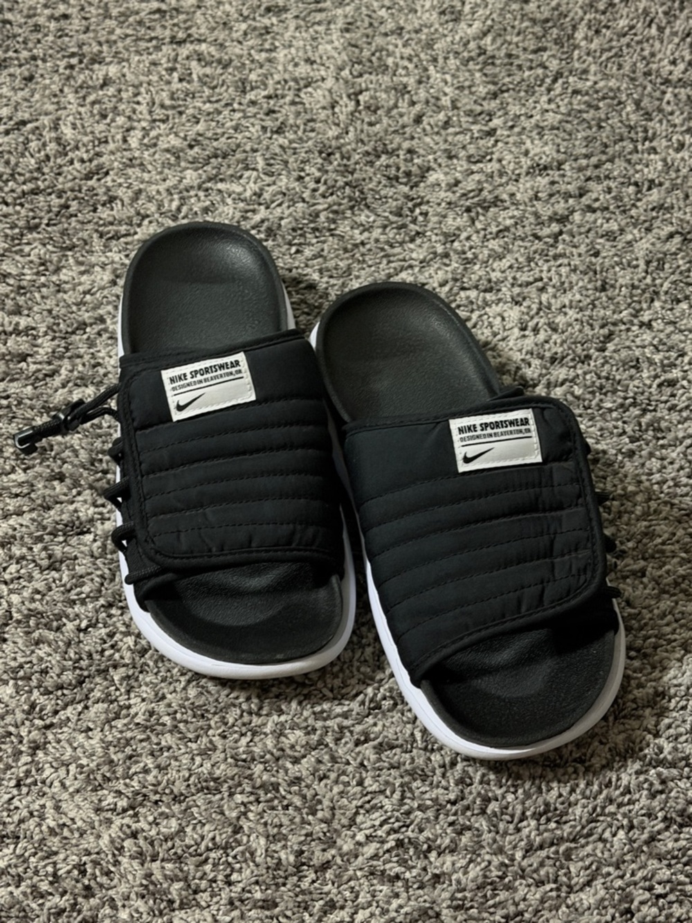 Nike- Women’s Asuna 2 Slide size 6